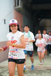 BIB: 2019, 2940
                            <button type="button" onclick="openModal(6055742)" class="btn btn-primary btn-sm float-right btn-popup" data-toggle="modal" data-target=".modal-high-quality">
                        <i class="fas fa-shopping-cart"></i> Add to Cart
                    </button>
                                            <button type="button" onclick="isThisMe(6055742, true)" class="btn btn-success btn-sm float-right btn-popup btn-isme hidden" data-toggle="tooltip" data-placement="bottom" title="นี่คือรูปของคุณใช่ไหม คลิกที่นี่เพื่อเอาเข้าอัลบั้ม">
                        <i class="fas fa-plus"></i> Add to album
                    </button>
                    <button type="button" onclick="isThisMe(6055742, false)" class="btn btn-warning btn-sm float-right btn-popup btn-isnotme hidden">
                        <i class="fas fa-ban"></i> Remove from album
                    </button>