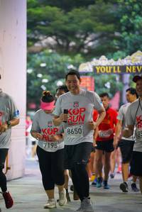 BIB: 201, 8650, 7195
                            <button type="button" onclick="openModal(6039849)" class="btn btn-primary btn-sm float-right btn-popup" data-toggle="modal" data-target=".modal-high-quality">
                        <i class="fas fa-shopping-cart"></i> Add to Cart
                    </button>
                                            <button type="button" onclick="isThisMe(6039849, true)" class="btn btn-success btn-sm float-right btn-popup btn-isme hidden" data-toggle="tooltip" data-placement="bottom" title="นี่คือรูปของคุณใช่ไหม คลิกที่นี่เพื่อเอาเข้าอัลบั้ม">
                        <i class="fas fa-plus"></i> Add to album
                    </button>
                    <button type="button" onclick="isThisMe(6039849, false)" class="btn btn-warning btn-sm float-right btn-popup btn-isnotme hidden">
                        <i class="fas fa-ban"></i> Remove from album
                    </button>