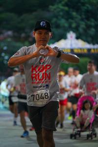 BIB: 2019, 7048
                            <button type="button" onclick="openModal(6036433)" class="btn btn-primary btn-sm float-right btn-popup" data-toggle="modal" data-target=".modal-high-quality">
                        <i class="fas fa-shopping-cart"></i> Add to Cart
                    </button>
                                            <button type="button" onclick="isThisMe(6036433, true)" class="btn btn-success btn-sm float-right btn-popup btn-isme hidden" data-toggle="tooltip" data-placement="bottom" title="นี่คือรูปของคุณใช่ไหม คลิกที่นี่เพื่อเอาเข้าอัลบั้ม">
                        <i class="fas fa-plus"></i> Add to album
                    </button>
                    <button type="button" onclick="isThisMe(6036433, false)" class="btn btn-warning btn-sm float-right btn-popup btn-isnotme hidden">
                        <i class="fas fa-ban"></i> Remove from album
                    </button>