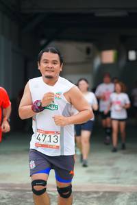 BIB: 4713, 
                            <button type="button" onclick="openModal(6055918)" class="btn btn-primary btn-sm float-right btn-popup" data-toggle="modal" data-target=".modal-high-quality">
                        <i class="fas fa-shopping-cart"></i> Add to Cart
                    </button>
                                            <button type="button" onclick="isThisMe(6055918, true)" class="btn btn-success btn-sm float-right btn-popup btn-isme hidden" data-toggle="tooltip" data-placement="bottom" title="นี่คือรูปของคุณใช่ไหม คลิกที่นี่เพื่อเอาเข้าอัลบั้ม">
                        <i class="fas fa-plus"></i> Add to album
                    </button>
                    <button type="button" onclick="isThisMe(6055918, false)" class="btn btn-warning btn-sm float-right btn-popup btn-isnotme hidden">
                        <i class="fas fa-ban"></i> Remove from album
                    </button>