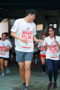 BIB: 1381, 5437, 239, 4766, 1380
                            <button type="button" onclick="openModal(6055108)" class="btn btn-primary btn-sm float-right btn-popup" data-toggle="modal" data-target=".modal-high-quality">
                        <i class="fas fa-shopping-cart"></i> Add to Cart
                    </button>
                                            <button type="button" onclick="isThisMe(6055108, true)" class="btn btn-success btn-sm float-right btn-popup btn-isme hidden" data-toggle="tooltip" data-placement="bottom" title="นี่คือรูปของคุณใช่ไหม คลิกที่นี่เพื่อเอาเข้าอัลบั้ม">
                        <i class="fas fa-plus"></i> Add to album
                    </button>
                    <button type="button" onclick="isThisMe(6055108, false)" class="btn btn-warning btn-sm float-right btn-popup btn-isnotme hidden">
                        <i class="fas fa-ban"></i> Remove from album
                    </button>