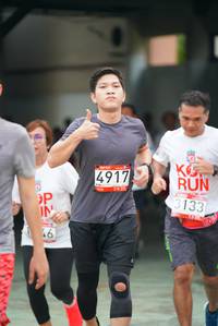 BIB: 3133, 4917
                            <button type="button" onclick="openModal(6055589)" class="btn btn-primary btn-sm float-right btn-popup" data-toggle="modal" data-target=".modal-high-quality">
                        <i class="fas fa-shopping-cart"></i> Add to Cart
                    </button>
                                            <button type="button" onclick="isThisMe(6055589, true)" class="btn btn-success btn-sm float-right btn-popup btn-isme hidden" data-toggle="tooltip" data-placement="bottom" title="นี่คือรูปของคุณใช่ไหม คลิกที่นี่เพื่อเอาเข้าอัลบั้ม">
                        <i class="fas fa-plus"></i> Add to album
                    </button>
                    <button type="button" onclick="isThisMe(6055589, false)" class="btn btn-warning btn-sm float-right btn-popup btn-isnotme hidden">
                        <i class="fas fa-ban"></i> Remove from album
                    </button>