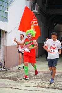 BIB: 3437, 5272, 4656
                            <button type="button" onclick="openModal(6056198)" class="btn btn-primary btn-sm float-right btn-popup" data-toggle="modal" data-target=".modal-high-quality">
                        <i class="fas fa-shopping-cart"></i> Add to Cart
                    </button>
                                            <button type="button" onclick="isThisMe(6056198, true)" class="btn btn-success btn-sm float-right btn-popup btn-isme hidden" data-toggle="tooltip" data-placement="bottom" title="นี่คือรูปของคุณใช่ไหม คลิกที่นี่เพื่อเอาเข้าอัลบั้ม">
                        <i class="fas fa-plus"></i> Add to album
                    </button>
                    <button type="button" onclick="isThisMe(6056198, false)" class="btn btn-warning btn-sm float-right btn-popup btn-isnotme hidden">
                        <i class="fas fa-ban"></i> Remove from album
                    </button>