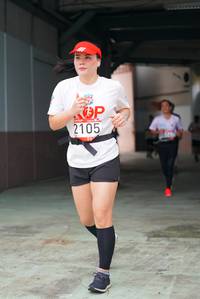 BIB: 2105
                            <button type="button" onclick="openModal(6055548)" class="btn btn-primary btn-sm float-right btn-popup" data-toggle="modal" data-target=".modal-high-quality">
                        <i class="fas fa-shopping-cart"></i> Add to Cart
                    </button>
                                            <button type="button" onclick="isThisMe(6055548, true)" class="btn btn-success btn-sm float-right btn-popup btn-isme hidden" data-toggle="tooltip" data-placement="bottom" title="นี่คือรูปของคุณใช่ไหม คลิกที่นี่เพื่อเอาเข้าอัลบั้ม">
                        <i class="fas fa-plus"></i> Add to album
                    </button>
                    <button type="button" onclick="isThisMe(6055548, false)" class="btn btn-warning btn-sm float-right btn-popup btn-isnotme hidden">
                        <i class="fas fa-ban"></i> Remove from album
                    </button>