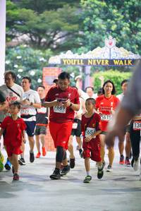 BIB: 7669, 5615, 138, 765
                            <button type="button" onclick="openModal(6041673)" class="btn btn-primary btn-sm float-right btn-popup" data-toggle="modal" data-target=".modal-high-quality">
                        <i class="fas fa-shopping-cart"></i> Add to Cart
                    </button>
                                            <button type="button" onclick="isThisMe(6041673, true)" class="btn btn-success btn-sm float-right btn-popup btn-isme hidden" data-toggle="tooltip" data-placement="bottom" title="นี่คือรูปของคุณใช่ไหม คลิกที่นี่เพื่อเอาเข้าอัลบั้ม">
                        <i class="fas fa-plus"></i> Add to album
                    </button>
                    <button type="button" onclick="isThisMe(6041673, false)" class="btn btn-warning btn-sm float-right btn-popup btn-isnotme hidden">
                        <i class="fas fa-ban"></i> Remove from album
                    </button>