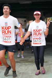 BIB: 2019, 5631, 5613
                            <button type="button" onclick="openModal(6055142)" class="btn btn-primary btn-sm float-right btn-popup" data-toggle="modal" data-target=".modal-high-quality">
                        <i class="fas fa-shopping-cart"></i> Add to Cart
                    </button>
                                            <button type="button" onclick="isThisMe(6055142, true)" class="btn btn-success btn-sm float-right btn-popup btn-isme hidden" data-toggle="tooltip" data-placement="bottom" title="นี่คือรูปของคุณใช่ไหม คลิกที่นี่เพื่อเอาเข้าอัลบั้ม">
                        <i class="fas fa-plus"></i> Add to album
                    </button>
                    <button type="button" onclick="isThisMe(6055142, false)" class="btn btn-warning btn-sm float-right btn-popup btn-isnotme hidden">
                        <i class="fas fa-ban"></i> Remove from album
                    </button>