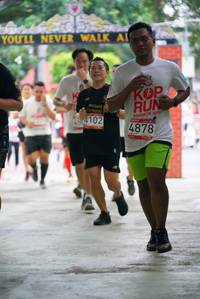 BIB: 4102, 4878
                            <button type="button" onclick="openModal(6046553)" class="btn btn-primary btn-sm float-right btn-popup" data-toggle="modal" data-target=".modal-high-quality">
                        <i class="fas fa-shopping-cart"></i> Add to Cart
                    </button>
                                            <button type="button" onclick="isThisMe(6046553, true)" class="btn btn-success btn-sm float-right btn-popup btn-isme hidden" data-toggle="tooltip" data-placement="bottom" title="นี่คือรูปของคุณใช่ไหม คลิกที่นี่เพื่อเอาเข้าอัลบั้ม">
                        <i class="fas fa-plus"></i> Add to album
                    </button>
                    <button type="button" onclick="isThisMe(6046553, false)" class="btn btn-warning btn-sm float-right btn-popup btn-isnotme hidden">
                        <i class="fas fa-ban"></i> Remove from album
                    </button>