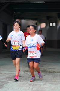 BIB: 5158, 5157
                            <button type="button" onclick="openModal(6055358)" class="btn btn-primary btn-sm float-right btn-popup" data-toggle="modal" data-target=".modal-high-quality">
                        <i class="fas fa-shopping-cart"></i> Add to Cart
                    </button>
                                            <button type="button" onclick="isThisMe(6055358, true)" class="btn btn-success btn-sm float-right btn-popup btn-isme hidden" data-toggle="tooltip" data-placement="bottom" title="นี่คือรูปของคุณใช่ไหม คลิกที่นี่เพื่อเอาเข้าอัลบั้ม">
                        <i class="fas fa-plus"></i> Add to album
                    </button>
                    <button type="button" onclick="isThisMe(6055358, false)" class="btn btn-warning btn-sm float-right btn-popup btn-isnotme hidden">
                        <i class="fas fa-ban"></i> Remove from album
                    </button>