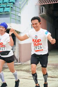 BIB: 927, 3926
                            <button type="button" onclick="openModal(6059985)" class="btn btn-primary btn-sm float-right btn-popup" data-toggle="modal" data-target=".modal-high-quality">
                        <i class="fas fa-shopping-cart"></i> Add to Cart
                    </button>
                                            <button type="button" onclick="isThisMe(6059985, true)" class="btn btn-success btn-sm float-right btn-popup btn-isme hidden" data-toggle="tooltip" data-placement="bottom" title="นี่คือรูปของคุณใช่ไหม คลิกที่นี่เพื่อเอาเข้าอัลบั้ม">
                        <i class="fas fa-plus"></i> Add to album
                    </button>
                    <button type="button" onclick="isThisMe(6059985, false)" class="btn btn-warning btn-sm float-right btn-popup btn-isnotme hidden">
                        <i class="fas fa-ban"></i> Remove from album
                    </button>