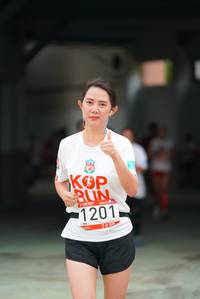 BIB: 1201
                            <button type="button" onclick="openModal(6060126)" class="btn btn-primary btn-sm float-right btn-popup" data-toggle="modal" data-target=".modal-high-quality">
                        <i class="fas fa-shopping-cart"></i> Add to Cart
                    </button>
                                            <button type="button" onclick="isThisMe(6060126, true)" class="btn btn-success btn-sm float-right btn-popup btn-isme hidden" data-toggle="tooltip" data-placement="bottom" title="นี่คือรูปของคุณใช่ไหม คลิกที่นี่เพื่อเอาเข้าอัลบั้ม">
                        <i class="fas fa-plus"></i> Add to album
                    </button>
                    <button type="button" onclick="isThisMe(6060126, false)" class="btn btn-warning btn-sm float-right btn-popup btn-isnotme hidden">
                        <i class="fas fa-ban"></i> Remove from album
                    </button>