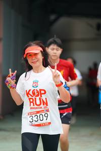 BIB: 3309
                            <button type="button" onclick="openModal(6060066)" class="btn btn-primary btn-sm float-right btn-popup" data-toggle="modal" data-target=".modal-high-quality">
                        <i class="fas fa-shopping-cart"></i> Add to Cart
                    </button>
                                            <button type="button" onclick="isThisMe(6060066, true)" class="btn btn-success btn-sm float-right btn-popup btn-isme hidden" data-toggle="tooltip" data-placement="bottom" title="นี่คือรูปของคุณใช่ไหม คลิกที่นี่เพื่อเอาเข้าอัลบั้ม">
                        <i class="fas fa-plus"></i> Add to album
                    </button>
                    <button type="button" onclick="isThisMe(6060066, false)" class="btn btn-warning btn-sm float-right btn-popup btn-isnotme hidden">
                        <i class="fas fa-ban"></i> Remove from album
                    </button>