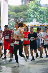 BIB: 7669, 5615, 756, 1569, 1384, 1654
                            <button type="button" onclick="openModal(6041677)" class="btn btn-primary btn-sm float-right btn-popup" data-toggle="modal" data-target=".modal-high-quality">
                        <i class="fas fa-shopping-cart"></i> Add to Cart
                    </button>
                                            <button type="button" onclick="isThisMe(6041677, true)" class="btn btn-success btn-sm float-right btn-popup btn-isme hidden" data-toggle="tooltip" data-placement="bottom" title="นี่คือรูปของคุณใช่ไหม คลิกที่นี่เพื่อเอาเข้าอัลบั้ม">
                        <i class="fas fa-plus"></i> Add to album
                    </button>
                    <button type="button" onclick="isThisMe(6041677, false)" class="btn btn-warning btn-sm float-right btn-popup btn-isnotme hidden">
                        <i class="fas fa-ban"></i> Remove from album
                    </button>