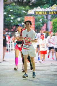 BIB: 313, 2425, 301
                            <button type="button" onclick="openModal(6041287)" class="btn btn-primary btn-sm float-right btn-popup" data-toggle="modal" data-target=".modal-high-quality">
                        <i class="fas fa-shopping-cart"></i> Add to Cart
                    </button>
                                            <button type="button" onclick="isThisMe(6041287, true)" class="btn btn-success btn-sm float-right btn-popup btn-isme hidden" data-toggle="tooltip" data-placement="bottom" title="นี่คือรูปของคุณใช่ไหม คลิกที่นี่เพื่อเอาเข้าอัลบั้ม">
                        <i class="fas fa-plus"></i> Add to album
                    </button>
                    <button type="button" onclick="isThisMe(6041287, false)" class="btn btn-warning btn-sm float-right btn-popup btn-isnotme hidden">
                        <i class="fas fa-ban"></i> Remove from album
                    </button>