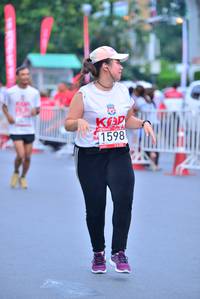 BIB: 1598, 
                            <button type="button" onclick="openModal(5991183)" class="btn btn-primary btn-sm float-right btn-popup" data-toggle="modal" data-target=".modal-high-quality">
                        <i class="fas fa-shopping-cart"></i> Add to Cart
                    </button>
                                            <button type="button" onclick="isThisMe(5991183, true)" class="btn btn-success btn-sm float-right btn-popup btn-isme hidden" data-toggle="tooltip" data-placement="bottom" title="นี่คือรูปของคุณใช่ไหม คลิกที่นี่เพื่อเอาเข้าอัลบั้ม">
                        <i class="fas fa-plus"></i> Add to album
                    </button>
                    <button type="button" onclick="isThisMe(5991183, false)" class="btn btn-warning btn-sm float-right btn-popup btn-isnotme hidden">
                        <i class="fas fa-ban"></i> Remove from album
                    </button>