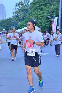 BIB: 078, 5973, 2019, 6180, 
                            <button type="button" onclick="openModal(5974688)" class="btn btn-primary btn-sm float-right btn-popup" data-toggle="modal" data-target=".modal-high-quality">
                        <i class="fas fa-shopping-cart"></i> Add to Cart
                    </button>
                                            <button type="button" onclick="isThisMe(5974688, true)" class="btn btn-success btn-sm float-right btn-popup btn-isme hidden" data-toggle="tooltip" data-placement="bottom" title="นี่คือรูปของคุณใช่ไหม คลิกที่นี่เพื่อเอาเข้าอัลบั้ม">
                        <i class="fas fa-plus"></i> Add to album
                    </button>
                    <button type="button" onclick="isThisMe(5974688, false)" class="btn btn-warning btn-sm float-right btn-popup btn-isnotme hidden">
                        <i class="fas fa-ban"></i> Remove from album
                    </button>