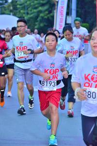 BIB: 8695, 16333, 8193
                            <button type="button" onclick="openModal(5973625)" class="btn btn-primary btn-sm float-right btn-popup" data-toggle="modal" data-target=".modal-high-quality">
                        <i class="fas fa-shopping-cart"></i> Add to Cart
                    </button>
                                            <button type="button" onclick="isThisMe(5973625, true)" class="btn btn-success btn-sm float-right btn-popup btn-isme hidden" data-toggle="tooltip" data-placement="bottom" title="นี่คือรูปของคุณใช่ไหม คลิกที่นี่เพื่อเอาเข้าอัลบั้ม">
                        <i class="fas fa-plus"></i> Add to album
                    </button>
                    <button type="button" onclick="isThisMe(5973625, false)" class="btn btn-warning btn-sm float-right btn-popup btn-isnotme hidden">
                        <i class="fas fa-ban"></i> Remove from album
                    </button>