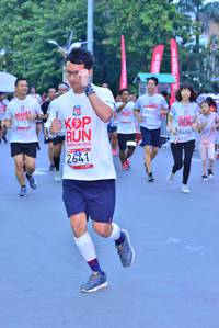 BIB: 9731, 8870, 8404, 2019, 2641
                            <button type="button" onclick="openModal(5975881)" class="btn btn-primary btn-sm float-right btn-popup" data-toggle="modal" data-target=".modal-high-quality">
                        <i class="fas fa-shopping-cart"></i> Add to Cart
                    </button>
                                            <button type="button" onclick="isThisMe(5975881, true)" class="btn btn-success btn-sm float-right btn-popup btn-isme hidden" data-toggle="tooltip" data-placement="bottom" title="นี่คือรูปของคุณใช่ไหม คลิกที่นี่เพื่อเอาเข้าอัลบั้ม">
                        <i class="fas fa-plus"></i> Add to album
                    </button>
                    <button type="button" onclick="isThisMe(5975881, false)" class="btn btn-warning btn-sm float-right btn-popup btn-isnotme hidden">
                        <i class="fas fa-ban"></i> Remove from album
                    </button>