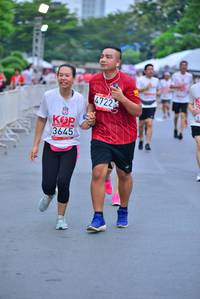 BIB: 4722, 3645
                            <button type="button" onclick="openModal(5994523)" class="btn btn-primary btn-sm float-right btn-popup" data-toggle="modal" data-target=".modal-high-quality">
                        <i class="fas fa-shopping-cart"></i> Add to Cart
                    </button>
                                            <button type="button" onclick="isThisMe(5994523, true)" class="btn btn-success btn-sm float-right btn-popup btn-isme hidden" data-toggle="tooltip" data-placement="bottom" title="นี่คือรูปของคุณใช่ไหม คลิกที่นี่เพื่อเอาเข้าอัลบั้ม">
                        <i class="fas fa-plus"></i> Add to album
                    </button>
                    <button type="button" onclick="isThisMe(5994523, false)" class="btn btn-warning btn-sm float-right btn-popup btn-isnotme hidden">
                        <i class="fas fa-ban"></i> Remove from album
                    </button>