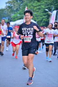 BIB: 4876, 8167
                            <button type="button" onclick="openModal(5985331)" class="btn btn-primary btn-sm float-right btn-popup" data-toggle="modal" data-target=".modal-high-quality">
                        <i class="fas fa-shopping-cart"></i> Add to Cart
                    </button>
                                            <button type="button" onclick="isThisMe(5985331, true)" class="btn btn-success btn-sm float-right btn-popup btn-isme hidden" data-toggle="tooltip" data-placement="bottom" title="นี่คือรูปของคุณใช่ไหม คลิกที่นี่เพื่อเอาเข้าอัลบั้ม">
                        <i class="fas fa-plus"></i> Add to album
                    </button>
                    <button type="button" onclick="isThisMe(5985331, false)" class="btn btn-warning btn-sm float-right btn-popup btn-isnotme hidden">
                        <i class="fas fa-ban"></i> Remove from album
                    </button>