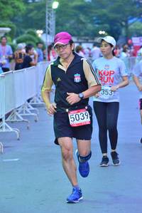 BIB: 353, 5039
                            <button type="button" onclick="openModal(5974606)" class="btn btn-primary btn-sm float-right btn-popup" data-toggle="modal" data-target=".modal-high-quality">
                        <i class="fas fa-shopping-cart"></i> Add to Cart
                    </button>
                                            <button type="button" onclick="isThisMe(5974606, true)" class="btn btn-success btn-sm float-right btn-popup btn-isme hidden" data-toggle="tooltip" data-placement="bottom" title="นี่คือรูปของคุณใช่ไหม คลิกที่นี่เพื่อเอาเข้าอัลบั้ม">
                        <i class="fas fa-plus"></i> Add to album
                    </button>
                    <button type="button" onclick="isThisMe(5974606, false)" class="btn btn-warning btn-sm float-right btn-popup btn-isnotme hidden">
                        <i class="fas fa-ban"></i> Remove from album
                    </button>