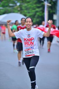 BIB: 2848
                            <button type="button" onclick="openModal(5996270)" class="btn btn-primary btn-sm float-right btn-popup" data-toggle="modal" data-target=".modal-high-quality">
                        <i class="fas fa-shopping-cart"></i> Add to Cart
                    </button>
                                            <button type="button" onclick="isThisMe(5996270, true)" class="btn btn-success btn-sm float-right btn-popup btn-isme hidden" data-toggle="tooltip" data-placement="bottom" title="นี่คือรูปของคุณใช่ไหม คลิกที่นี่เพื่อเอาเข้าอัลบั้ม">
                        <i class="fas fa-plus"></i> Add to album
                    </button>
                    <button type="button" onclick="isThisMe(5996270, false)" class="btn btn-warning btn-sm float-right btn-popup btn-isnotme hidden">
                        <i class="fas fa-ban"></i> Remove from album
                    </button>