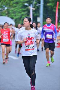 BIB: 3908
                            <button type="button" onclick="openModal(5996628)" class="btn btn-primary btn-sm float-right btn-popup" data-toggle="modal" data-target=".modal-high-quality">
                        <i class="fas fa-shopping-cart"></i> Add to Cart
                    </button>
                                            <button type="button" onclick="isThisMe(5996628, true)" class="btn btn-success btn-sm float-right btn-popup btn-isme hidden" data-toggle="tooltip" data-placement="bottom" title="นี่คือรูปของคุณใช่ไหม คลิกที่นี่เพื่อเอาเข้าอัลบั้ม">
                        <i class="fas fa-plus"></i> Add to album
                    </button>
                    <button type="button" onclick="isThisMe(5996628, false)" class="btn btn-warning btn-sm float-right btn-popup btn-isnotme hidden">
                        <i class="fas fa-ban"></i> Remove from album
                    </button>