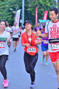 BIB: 3498, 1632, 1636
                            <button type="button" onclick="openModal(5978796)" class="btn btn-primary btn-sm float-right btn-popup" data-toggle="modal" data-target=".modal-high-quality">
                        <i class="fas fa-shopping-cart"></i> Add to Cart
                    </button>
                                            <button type="button" onclick="isThisMe(5978796, true)" class="btn btn-success btn-sm float-right btn-popup btn-isme hidden" data-toggle="tooltip" data-placement="bottom" title="นี่คือรูปของคุณใช่ไหม คลิกที่นี่เพื่อเอาเข้าอัลบั้ม">
                        <i class="fas fa-plus"></i> Add to album
                    </button>
                    <button type="button" onclick="isThisMe(5978796, false)" class="btn btn-warning btn-sm float-right btn-popup btn-isnotme hidden">
                        <i class="fas fa-ban"></i> Remove from album
                    </button>