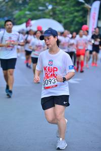 BIB: 3093
                            <button type="button" onclick="openModal(5987742)" class="btn btn-primary btn-sm float-right btn-popup" data-toggle="modal" data-target=".modal-high-quality">
                        <i class="fas fa-shopping-cart"></i> Add to Cart
                    </button>
                                            <button type="button" onclick="isThisMe(5987742, true)" class="btn btn-success btn-sm float-right btn-popup btn-isme hidden" data-toggle="tooltip" data-placement="bottom" title="นี่คือรูปของคุณใช่ไหม คลิกที่นี่เพื่อเอาเข้าอัลบั้ม">
                        <i class="fas fa-plus"></i> Add to album
                    </button>
                    <button type="button" onclick="isThisMe(5987742, false)" class="btn btn-warning btn-sm float-right btn-popup btn-isnotme hidden">
                        <i class="fas fa-ban"></i> Remove from album
                    </button>