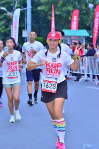 BIB: 3001, 201, 1628
                            <button type="button" onclick="openModal(5977037)" class="btn btn-primary btn-sm float-right btn-popup" data-toggle="modal" data-target=".modal-high-quality">
                        <i class="fas fa-shopping-cart"></i> Add to Cart
                    </button>
                                            <button type="button" onclick="isThisMe(5977037, true)" class="btn btn-success btn-sm float-right btn-popup btn-isme hidden" data-toggle="tooltip" data-placement="bottom" title="นี่คือรูปของคุณใช่ไหม คลิกที่นี่เพื่อเอาเข้าอัลบั้ม">
                        <i class="fas fa-plus"></i> Add to album
                    </button>
                    <button type="button" onclick="isThisMe(5977037, false)" class="btn btn-warning btn-sm float-right btn-popup btn-isnotme hidden">
                        <i class="fas fa-ban"></i> Remove from album
                    </button>