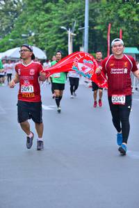 BIB: 2276, 5091, 019, 5041
                            <button type="button" onclick="openModal(5996720)" class="btn btn-primary btn-sm float-right btn-popup" data-toggle="modal" data-target=".modal-high-quality">
                        <i class="fas fa-shopping-cart"></i> Add to Cart
                    </button>
                                            <button type="button" onclick="isThisMe(5996720, true)" class="btn btn-success btn-sm float-right btn-popup btn-isme hidden" data-toggle="tooltip" data-placement="bottom" title="นี่คือรูปของคุณใช่ไหม คลิกที่นี่เพื่อเอาเข้าอัลบั้ม">
                        <i class="fas fa-plus"></i> Add to album
                    </button>
                    <button type="button" onclick="isThisMe(5996720, false)" class="btn btn-warning btn-sm float-right btn-popup btn-isnotme hidden">
                        <i class="fas fa-ban"></i> Remove from album
                    </button>