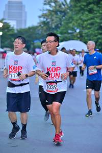 BIB: 113, 8828, 1039
                            <button type="button" onclick="openModal(5979358)" class="btn btn-primary btn-sm float-right btn-popup" data-toggle="modal" data-target=".modal-high-quality">
                        <i class="fas fa-shopping-cart"></i> Add to Cart
                    </button>
                                            <button type="button" onclick="isThisMe(5979358, true)" class="btn btn-success btn-sm float-right btn-popup btn-isme hidden" data-toggle="tooltip" data-placement="bottom" title="นี่คือรูปของคุณใช่ไหม คลิกที่นี่เพื่อเอาเข้าอัลบั้ม">
                        <i class="fas fa-plus"></i> Add to album
                    </button>
                    <button type="button" onclick="isThisMe(5979358, false)" class="btn btn-warning btn-sm float-right btn-popup btn-isnotme hidden">
                        <i class="fas fa-ban"></i> Remove from album
                    </button>