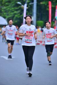 BIB: 334, 4858
                            <button type="button" onclick="openModal(5993663)" class="btn btn-primary btn-sm float-right btn-popup" data-toggle="modal" data-target=".modal-high-quality">
                        <i class="fas fa-shopping-cart"></i> Add to Cart
                    </button>
                                            <button type="button" onclick="isThisMe(5993663, true)" class="btn btn-success btn-sm float-right btn-popup btn-isme hidden" data-toggle="tooltip" data-placement="bottom" title="นี่คือรูปของคุณใช่ไหม คลิกที่นี่เพื่อเอาเข้าอัลบั้ม">
                        <i class="fas fa-plus"></i> Add to album
                    </button>
                    <button type="button" onclick="isThisMe(5993663, false)" class="btn btn-warning btn-sm float-right btn-popup btn-isnotme hidden">
                        <i class="fas fa-ban"></i> Remove from album
                    </button>