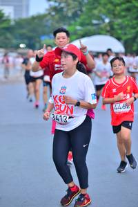 BIB: 4462, 3413
                            <button type="button" onclick="openModal(5990918)" class="btn btn-primary btn-sm float-right btn-popup" data-toggle="modal" data-target=".modal-high-quality">
                        <i class="fas fa-shopping-cart"></i> Add to Cart
                    </button>
                                            <button type="button" onclick="isThisMe(5990918, true)" class="btn btn-success btn-sm float-right btn-popup btn-isme hidden" data-toggle="tooltip" data-placement="bottom" title="นี่คือรูปของคุณใช่ไหม คลิกที่นี่เพื่อเอาเข้าอัลบั้ม">
                        <i class="fas fa-plus"></i> Add to album
                    </button>
                    <button type="button" onclick="isThisMe(5990918, false)" class="btn btn-warning btn-sm float-right btn-popup btn-isnotme hidden">
                        <i class="fas fa-ban"></i> Remove from album
                    </button>