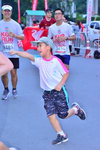 BIB: 8481, 3454
                            <button type="button" onclick="openModal(5976494)" class="btn btn-primary btn-sm float-right btn-popup" data-toggle="modal" data-target=".modal-high-quality">
                        <i class="fas fa-shopping-cart"></i> Add to Cart
                    </button>
                                            <button type="button" onclick="isThisMe(5976494, true)" class="btn btn-success btn-sm float-right btn-popup btn-isme hidden" data-toggle="tooltip" data-placement="bottom" title="นี่คือรูปของคุณใช่ไหม คลิกที่นี่เพื่อเอาเข้าอัลบั้ม">
                        <i class="fas fa-plus"></i> Add to album
                    </button>
                    <button type="button" onclick="isThisMe(5976494, false)" class="btn btn-warning btn-sm float-right btn-popup btn-isnotme hidden">
                        <i class="fas fa-ban"></i> Remove from album
                    </button>