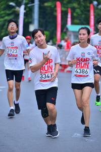 BIB: 3923, 4386, 3347
                            <button type="button" onclick="openModal(5994120)" class="btn btn-primary btn-sm float-right btn-popup" data-toggle="modal" data-target=".modal-high-quality">
                        <i class="fas fa-shopping-cart"></i> Add to Cart
                    </button>
                                            <button type="button" onclick="isThisMe(5994120, true)" class="btn btn-success btn-sm float-right btn-popup btn-isme hidden" data-toggle="tooltip" data-placement="bottom" title="นี่คือรูปของคุณใช่ไหม คลิกที่นี่เพื่อเอาเข้าอัลบั้ม">
                        <i class="fas fa-plus"></i> Add to album
                    </button>
                    <button type="button" onclick="isThisMe(5994120, false)" class="btn btn-warning btn-sm float-right btn-popup btn-isnotme hidden">
                        <i class="fas fa-ban"></i> Remove from album
                    </button>