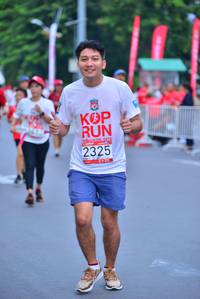 BIB: 2019, 2325
                            <button type="button" onclick="openModal(5990917)" class="btn btn-primary btn-sm float-right btn-popup" data-toggle="modal" data-target=".modal-high-quality">
                        <i class="fas fa-shopping-cart"></i> Add to Cart
                    </button>
                                            <button type="button" onclick="isThisMe(5990917, true)" class="btn btn-success btn-sm float-right btn-popup btn-isme hidden" data-toggle="tooltip" data-placement="bottom" title="นี่คือรูปของคุณใช่ไหม คลิกที่นี่เพื่อเอาเข้าอัลบั้ม">
                        <i class="fas fa-plus"></i> Add to album
                    </button>
                    <button type="button" onclick="isThisMe(5990917, false)" class="btn btn-warning btn-sm float-right btn-popup btn-isnotme hidden">
                        <i class="fas fa-ban"></i> Remove from album
                    </button>