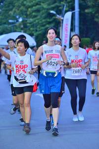 BIB: 6029, 7687, 628
                            <button type="button" onclick="openModal(5957109)" class="btn btn-primary btn-sm float-right btn-popup" data-toggle="modal" data-target=".modal-high-quality">
                        <i class="fas fa-shopping-cart"></i> Add to Cart
                    </button>
                                            <button type="button" onclick="isThisMe(5957109, true)" class="btn btn-success btn-sm float-right btn-popup btn-isme hidden" data-toggle="tooltip" data-placement="bottom" title="นี่คือรูปของคุณใช่ไหม คลิกที่นี่เพื่อเอาเข้าอัลบั้ม">
                        <i class="fas fa-plus"></i> Add to album
                    </button>
                    <button type="button" onclick="isThisMe(5957109, false)" class="btn btn-warning btn-sm float-right btn-popup btn-isnotme hidden">
                        <i class="fas fa-ban"></i> Remove from album
                    </button>