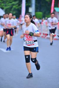 BIB: 4365
                            <button type="button" onclick="openModal(5991989)" class="btn btn-primary btn-sm float-right btn-popup" data-toggle="modal" data-target=".modal-high-quality">
                        <i class="fas fa-shopping-cart"></i> Add to Cart
                    </button>
                                            <button type="button" onclick="isThisMe(5991989, true)" class="btn btn-success btn-sm float-right btn-popup btn-isme hidden" data-toggle="tooltip" data-placement="bottom" title="นี่คือรูปของคุณใช่ไหม คลิกที่นี่เพื่อเอาเข้าอัลบั้ม">
                        <i class="fas fa-plus"></i> Add to album
                    </button>
                    <button type="button" onclick="isThisMe(5991989, false)" class="btn btn-warning btn-sm float-right btn-popup btn-isnotme hidden">
                        <i class="fas fa-ban"></i> Remove from album
                    </button>