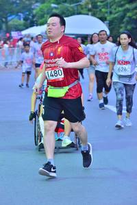 BIB: 6260, 1480
                            <button type="button" onclick="openModal(5974836)" class="btn btn-primary btn-sm float-right btn-popup" data-toggle="modal" data-target=".modal-high-quality">
                        <i class="fas fa-shopping-cart"></i> Add to Cart
                    </button>
                                            <button type="button" onclick="isThisMe(5974836, true)" class="btn btn-success btn-sm float-right btn-popup btn-isme hidden" data-toggle="tooltip" data-placement="bottom" title="นี่คือรูปของคุณใช่ไหม คลิกที่นี่เพื่อเอาเข้าอัลบั้ม">
                        <i class="fas fa-plus"></i> Add to album
                    </button>
                    <button type="button" onclick="isThisMe(5974836, false)" class="btn btn-warning btn-sm float-right btn-popup btn-isnotme hidden">
                        <i class="fas fa-ban"></i> Remove from album
                    </button>