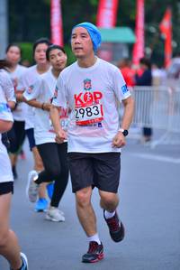 BIB: 2983
                            <button type="button" onclick="openModal(5989873)" class="btn btn-primary btn-sm float-right btn-popup" data-toggle="modal" data-target=".modal-high-quality">
                        <i class="fas fa-shopping-cart"></i> Add to Cart
                    </button>
                                            <button type="button" onclick="isThisMe(5989873, true)" class="btn btn-success btn-sm float-right btn-popup btn-isme hidden" data-toggle="tooltip" data-placement="bottom" title="นี่คือรูปของคุณใช่ไหม คลิกที่นี่เพื่อเอาเข้าอัลบั้ม">
                        <i class="fas fa-plus"></i> Add to album
                    </button>
                    <button type="button" onclick="isThisMe(5989873, false)" class="btn btn-warning btn-sm float-right btn-popup btn-isnotme hidden">
                        <i class="fas fa-ban"></i> Remove from album
                    </button>