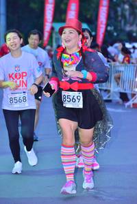 BIB: 201, 8569, 8568
                            <button type="button" onclick="openModal(5950840)" class="btn btn-primary btn-sm float-right btn-popup" data-toggle="modal" data-target=".modal-high-quality">
                        <i class="fas fa-shopping-cart"></i> Add to Cart
                    </button>
                                            <button type="button" onclick="isThisMe(5950840, true)" class="btn btn-success btn-sm float-right btn-popup btn-isme hidden" data-toggle="tooltip" data-placement="bottom" title="นี่คือรูปของคุณใช่ไหม คลิกที่นี่เพื่อเอาเข้าอัลบั้ม">
                        <i class="fas fa-plus"></i> Add to album
                    </button>
                    <button type="button" onclick="isThisMe(5950840, false)" class="btn btn-warning btn-sm float-right btn-popup btn-isnotme hidden">
                        <i class="fas fa-ban"></i> Remove from album
                    </button>