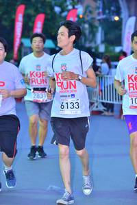 BIB: 2831, 2019, 6133
                            <button type="button" onclick="openModal(5952564)" class="btn btn-primary btn-sm float-right btn-popup" data-toggle="modal" data-target=".modal-high-quality">
                        <i class="fas fa-shopping-cart"></i> Add to Cart
                    </button>
                                            <button type="button" onclick="isThisMe(5952564, true)" class="btn btn-success btn-sm float-right btn-popup btn-isme hidden" data-toggle="tooltip" data-placement="bottom" title="นี่คือรูปของคุณใช่ไหม คลิกที่นี่เพื่อเอาเข้าอัลบั้ม">
                        <i class="fas fa-plus"></i> Add to album
                    </button>
                    <button type="button" onclick="isThisMe(5952564, false)" class="btn btn-warning btn-sm float-right btn-popup btn-isnotme hidden">
                        <i class="fas fa-ban"></i> Remove from album
                    </button>