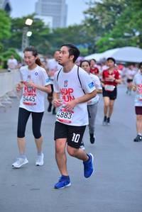 BIB: 5445, 2883
                            <button type="button" onclick="openModal(5993284)" class="btn btn-primary btn-sm float-right btn-popup" data-toggle="modal" data-target=".modal-high-quality">
                        <i class="fas fa-shopping-cart"></i> Add to Cart
                    </button>
                                            <button type="button" onclick="isThisMe(5993284, true)" class="btn btn-success btn-sm float-right btn-popup btn-isme hidden" data-toggle="tooltip" data-placement="bottom" title="นี่คือรูปของคุณใช่ไหม คลิกที่นี่เพื่อเอาเข้าอัลบั้ม">
                        <i class="fas fa-plus"></i> Add to album
                    </button>
                    <button type="button" onclick="isThisMe(5993284, false)" class="btn btn-warning btn-sm float-right btn-popup btn-isnotme hidden">
                        <i class="fas fa-ban"></i> Remove from album
                    </button>