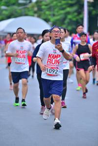 BIB: 2458, 1092
                            <button type="button" onclick="openModal(5996542)" class="btn btn-primary btn-sm float-right btn-popup" data-toggle="modal" data-target=".modal-high-quality">
                        <i class="fas fa-shopping-cart"></i> Add to Cart
                    </button>
                                            <button type="button" onclick="isThisMe(5996542, true)" class="btn btn-success btn-sm float-right btn-popup btn-isme hidden" data-toggle="tooltip" data-placement="bottom" title="นี่คือรูปของคุณใช่ไหม คลิกที่นี่เพื่อเอาเข้าอัลบั้ม">
                        <i class="fas fa-plus"></i> Add to album
                    </button>
                    <button type="button" onclick="isThisMe(5996542, false)" class="btn btn-warning btn-sm float-right btn-popup btn-isnotme hidden">
                        <i class="fas fa-ban"></i> Remove from album
                    </button>