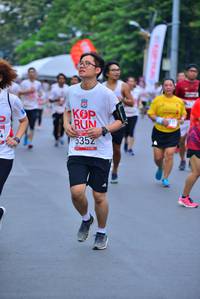 BIB: 5352
                            <button type="button" onclick="openModal(5994907)" class="btn btn-primary btn-sm float-right btn-popup" data-toggle="modal" data-target=".modal-high-quality">
                        <i class="fas fa-shopping-cart"></i> Add to Cart
                    </button>
                                            <button type="button" onclick="isThisMe(5994907, true)" class="btn btn-success btn-sm float-right btn-popup btn-isme hidden" data-toggle="tooltip" data-placement="bottom" title="นี่คือรูปของคุณใช่ไหม คลิกที่นี่เพื่อเอาเข้าอัลบั้ม">
                        <i class="fas fa-plus"></i> Add to album
                    </button>
                    <button type="button" onclick="isThisMe(5994907, false)" class="btn btn-warning btn-sm float-right btn-popup btn-isnotme hidden">
                        <i class="fas fa-ban"></i> Remove from album
                    </button>