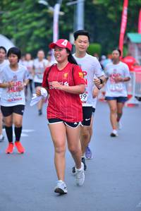 BIB: 3044
                            <button type="button" onclick="openModal(5991046)" class="btn btn-primary btn-sm float-right btn-popup" data-toggle="modal" data-target=".modal-high-quality">
                        <i class="fas fa-shopping-cart"></i> Add to Cart
                    </button>
                                            <button type="button" onclick="isThisMe(5991046, true)" class="btn btn-success btn-sm float-right btn-popup btn-isme hidden" data-toggle="tooltip" data-placement="bottom" title="นี่คือรูปของคุณใช่ไหม คลิกที่นี่เพื่อเอาเข้าอัลบั้ม">
                        <i class="fas fa-plus"></i> Add to album
                    </button>
                    <button type="button" onclick="isThisMe(5991046, false)" class="btn btn-warning btn-sm float-right btn-popup btn-isnotme hidden">
                        <i class="fas fa-ban"></i> Remove from album
                    </button>