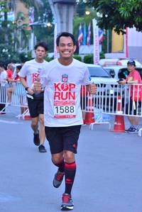 BIB: 1588
                            <button type="button" onclick="openModal(5977775)" class="btn btn-primary btn-sm float-right btn-popup" data-toggle="modal" data-target=".modal-high-quality">
                        <i class="fas fa-shopping-cart"></i> Add to Cart
                    </button>
                                            <button type="button" onclick="isThisMe(5977775, true)" class="btn btn-success btn-sm float-right btn-popup btn-isme hidden" data-toggle="tooltip" data-placement="bottom" title="นี่คือรูปของคุณใช่ไหม คลิกที่นี่เพื่อเอาเข้าอัลบั้ม">
                        <i class="fas fa-plus"></i> Add to album
                    </button>
                    <button type="button" onclick="isThisMe(5977775, false)" class="btn btn-warning btn-sm float-right btn-popup btn-isnotme hidden">
                        <i class="fas fa-ban"></i> Remove from album
                    </button>