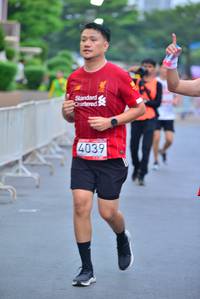 BIB: 4039
                            <button type="button" onclick="openModal(5995138)" class="btn btn-primary btn-sm float-right btn-popup" data-toggle="modal" data-target=".modal-high-quality">
                        <i class="fas fa-shopping-cart"></i> Add to Cart
                    </button>
                                            <button type="button" onclick="isThisMe(5995138, true)" class="btn btn-success btn-sm float-right btn-popup btn-isme hidden" data-toggle="tooltip" data-placement="bottom" title="นี่คือรูปของคุณใช่ไหม คลิกที่นี่เพื่อเอาเข้าอัลบั้ม">
                        <i class="fas fa-plus"></i> Add to album
                    </button>
                    <button type="button" onclick="isThisMe(5995138, false)" class="btn btn-warning btn-sm float-right btn-popup btn-isnotme hidden">
                        <i class="fas fa-ban"></i> Remove from album
                    </button>