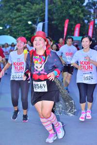 BIB: 6927, 2019, 8522, 8524, 8569
                            <button type="button" onclick="openModal(5950896)" class="btn btn-primary btn-sm float-right btn-popup" data-toggle="modal" data-target=".modal-high-quality">
                        <i class="fas fa-shopping-cart"></i> Add to Cart
                    </button>
                                            <button type="button" onclick="isThisMe(5950896, true)" class="btn btn-success btn-sm float-right btn-popup btn-isme hidden" data-toggle="tooltip" data-placement="bottom" title="นี่คือรูปของคุณใช่ไหม คลิกที่นี่เพื่อเอาเข้าอัลบั้ม">
                        <i class="fas fa-plus"></i> Add to album
                    </button>
                    <button type="button" onclick="isThisMe(5950896, false)" class="btn btn-warning btn-sm float-right btn-popup btn-isnotme hidden">
                        <i class="fas fa-ban"></i> Remove from album
                    </button>