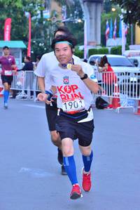 BIB: 1903
                            <button type="button" onclick="openModal(5977776)" class="btn btn-primary btn-sm float-right btn-popup" data-toggle="modal" data-target=".modal-high-quality">
                        <i class="fas fa-shopping-cart"></i> Add to Cart
                    </button>
                                            <button type="button" onclick="isThisMe(5977776, true)" class="btn btn-success btn-sm float-right btn-popup btn-isme hidden" data-toggle="tooltip" data-placement="bottom" title="นี่คือรูปของคุณใช่ไหม คลิกที่นี่เพื่อเอาเข้าอัลบั้ม">
                        <i class="fas fa-plus"></i> Add to album
                    </button>
                    <button type="button" onclick="isThisMe(5977776, false)" class="btn btn-warning btn-sm float-right btn-popup btn-isnotme hidden">
                        <i class="fas fa-ban"></i> Remove from album
                    </button>